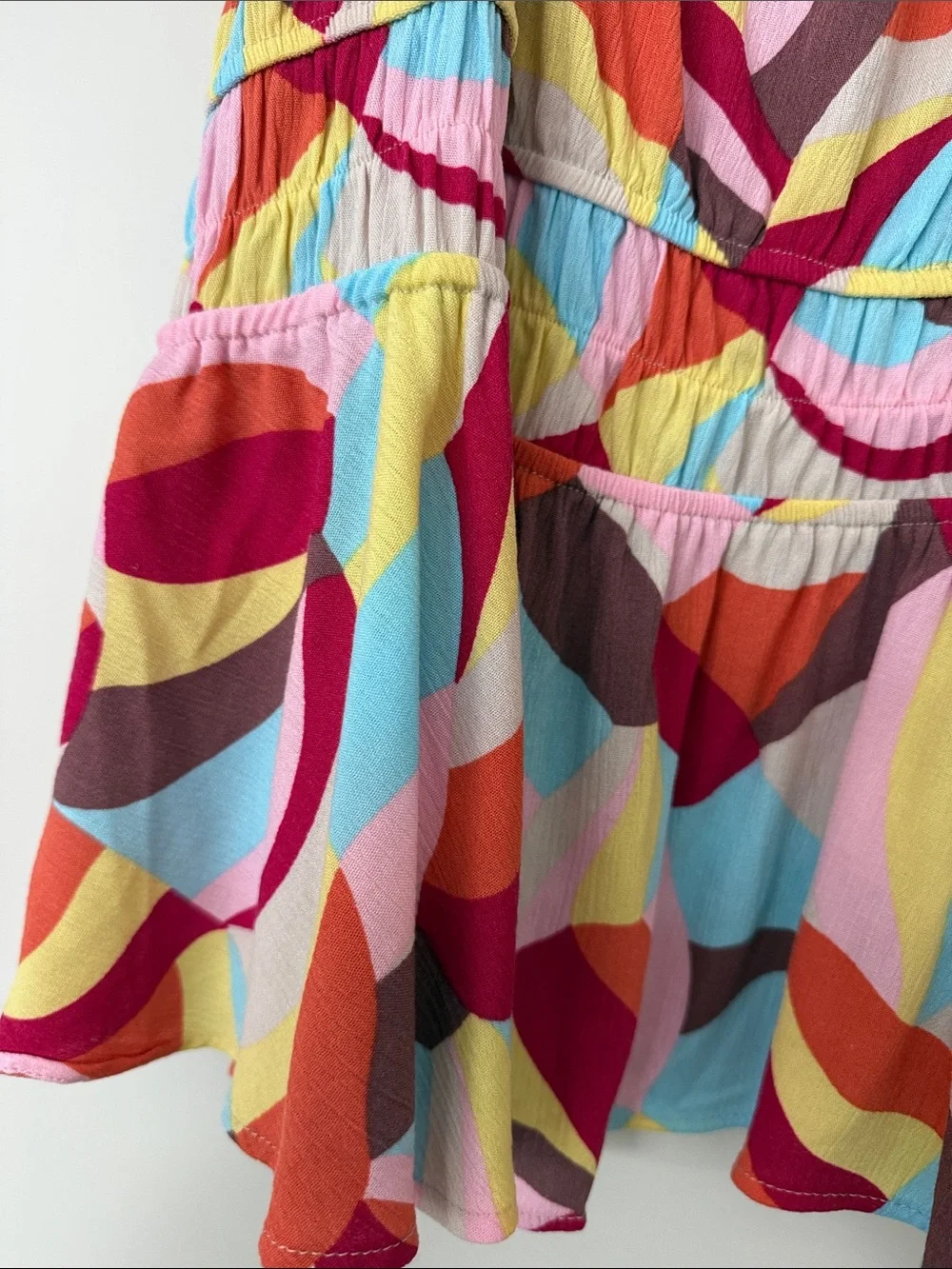 Torrid. Size 2X. Multi‑Color Abstract Ruffle Neck Tank